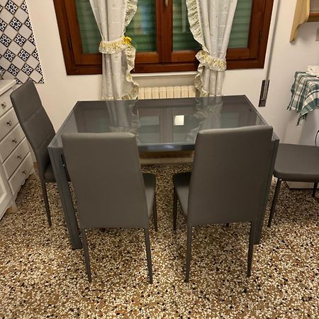 Lido Di Venezia Mare E Cinema Apartment ภายนอก รูปภาพ